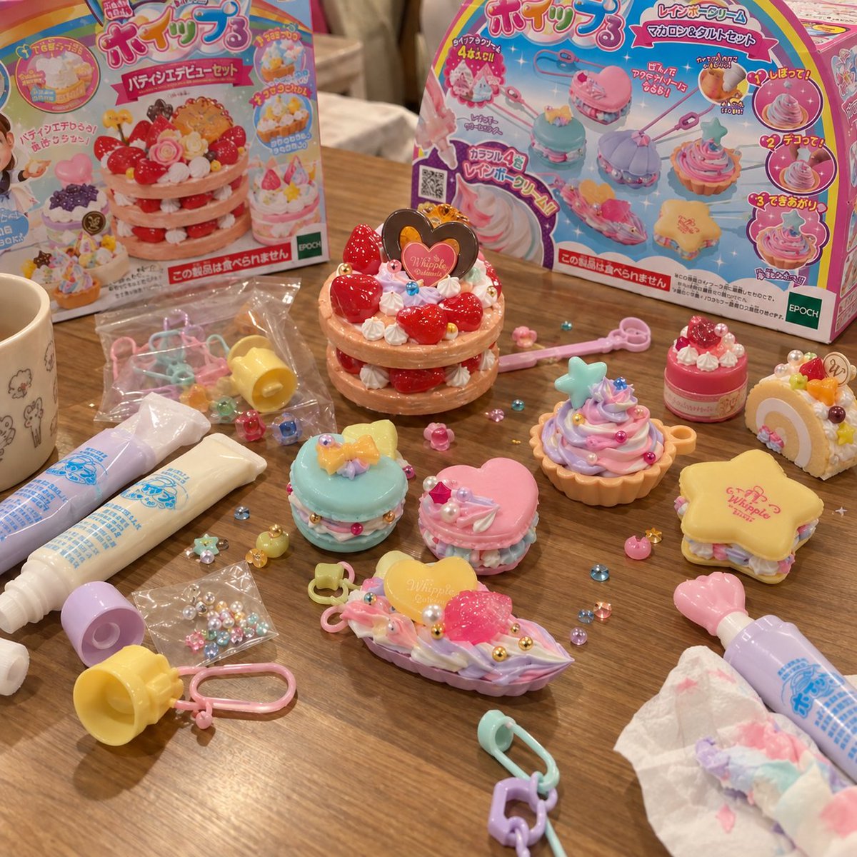 popochannyan's tweet photo. 大人になってもかわいいもの好きなのはずっと変わらなくてメイキングト���に没頭してる笑
時間忘れるくらい楽しいし完成形が全部可愛いの＞ᵕ＜💕(pr)
