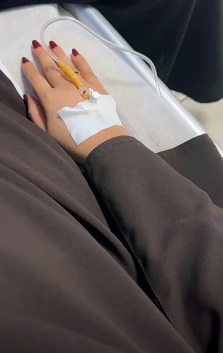 Princessanz7cr's tweet photo. دعواتكم  لي تعبانه 🫶 https://t.co/1uMeyUHPTF