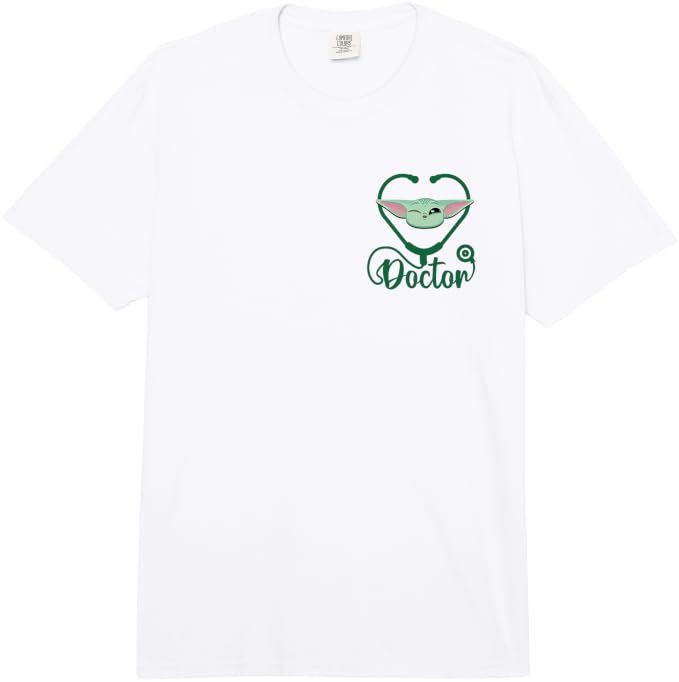 yusuke_soundtrk's tweet photo. 米Amazonのマンダロリアン公式アパレル新作は「お医者さん」でアツい（日本未発売） https://t.co/UNQiK2uPi0