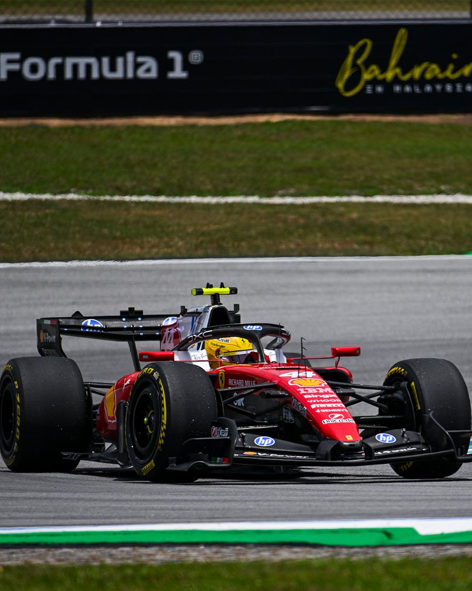 ScuderiaFerrari's tweet photo. A hot and humid FP1 comes to an end ⏱️ https://t.co/t0TF3NnmaN