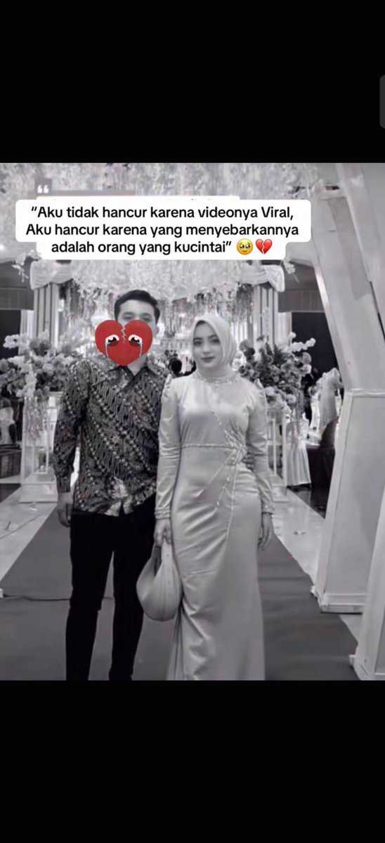 cloissery's tweet photo. Cut Salwa aceh Viral Terbaru
https://t.co/gY08VDW3h2 https://t.co/zwLhkok8ZT