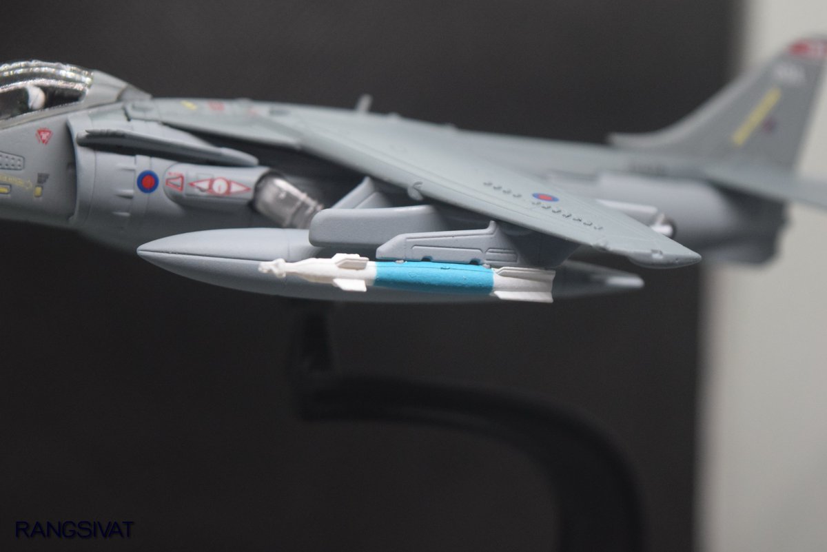 rangsivat2's tweet photo. Harrier Gr.9 RAF No.1 SQUADRON 2010 https://t.co/2RWLTQaWQA
