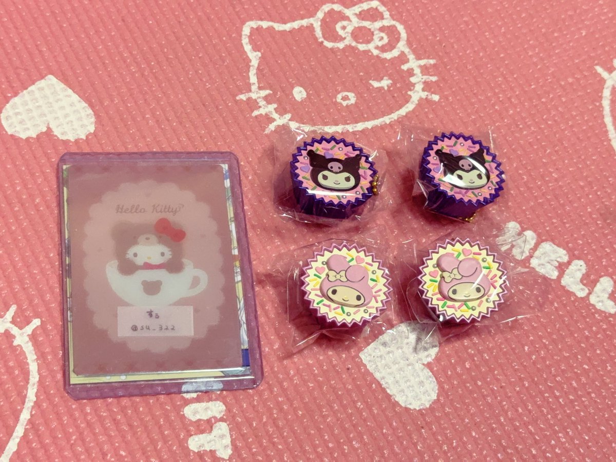 su___322's tweet photo. 【交換】サンリオ　手作りおやつチャーム 平成女児チョコ 

譲▶︎画像参照

求▶︎キティ(日焼け)

郵送希望です！
検索からもお気軽にお声掛けください🌼 https://t.co/uTY1Gcib2u