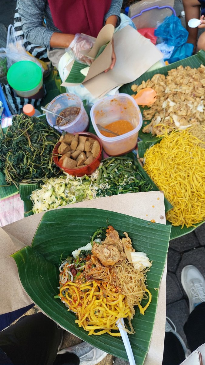 aenaheinm's tweet photo. kalian suka pecel ga by? 🤤 https://t.co/W8IlH5Fonf