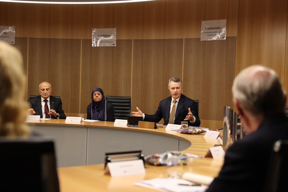 JasonClareMP's tweet photo. Together for Humanity does amazing work in schools, helping to tackle racism before it takes root.

Thank you to Rabbi Zalman Kastel and Madenia Abdurahman for bringing together a great group of Australians today to talk about that work and what more we can do in our schools to build understanding and strengthen social cohesion.