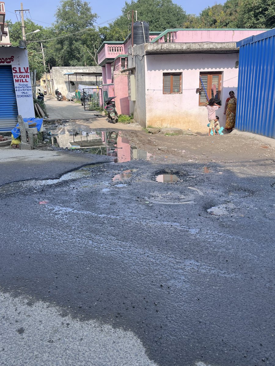 anandkumarv's tweet photo. #NammaHaralur 
#FixHaralurRoad #Kasavanahalli @comm_blr_south @MALimbavali @krishnabgowda https://t.co/bN7SFcFedp