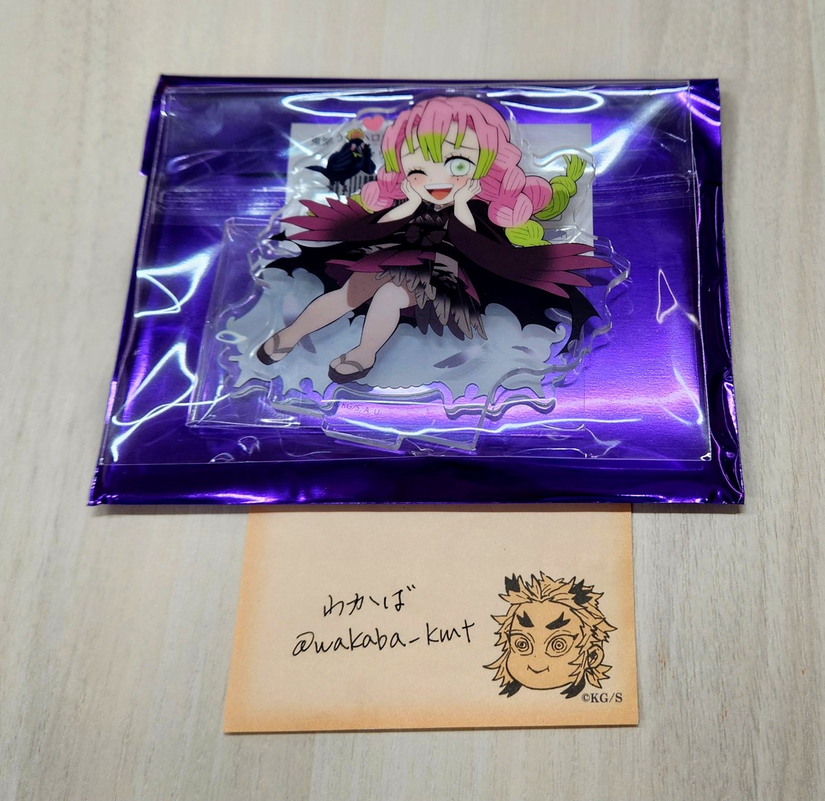 wakaba_kmt's tweet photo. 【交換】鬼滅の刃 ufotable cafe カフェ ダイニング ハロウィン2026 アクリルスタンド アクスタ

譲：蜜璃
求：煉獄

都内手渡しのみ 固定📮参照
本日夕方まで池袋、お時間により新宿可

大変難しいとは思いますが、どうぞよろしくお願い致します https://t.co/htRrIVozpW