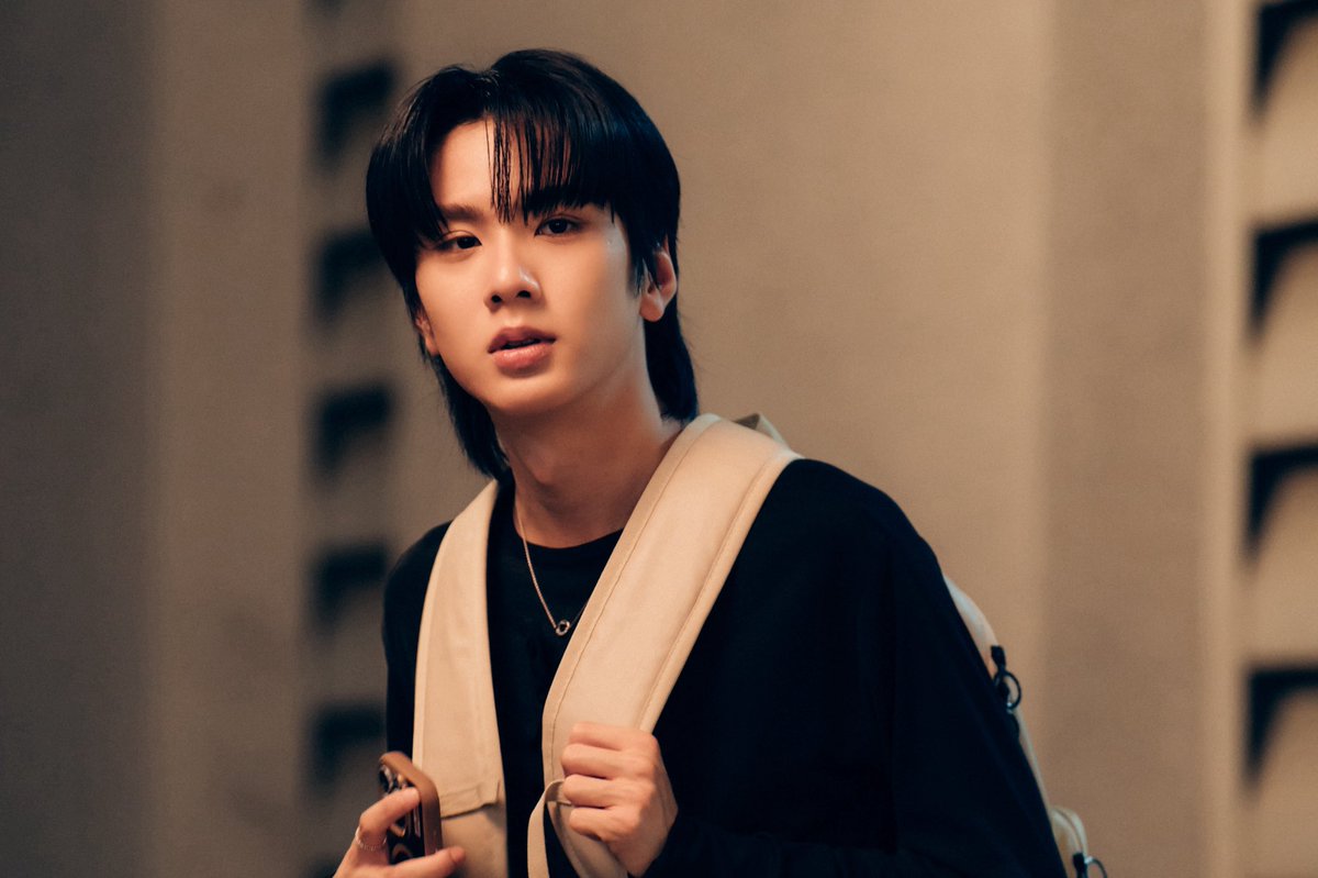 MrFanboySeries's tweet photo. SNEAK PEEK EP.6 🎬

🎞️ รับชม “รักสุดใจนายแฟนบอย Mr. Fanboy Series” พร้อมกันทุกวันเสาร์เวลา 22.15 น. ทางช่อง one 31

📽️ ดูออนไลน์เวอร์ชัน UNCUT เวลา 23.15 น. บนแอป iQIYI และเว็บ https://t.co/CH45u7lNU0 ที่เดียวเท่านั้น : https://t.co/qRKnxXpKkA

#รักสุดใจนายแฟนบอยSeries
#MrFanboySeries 
#MandeeWork