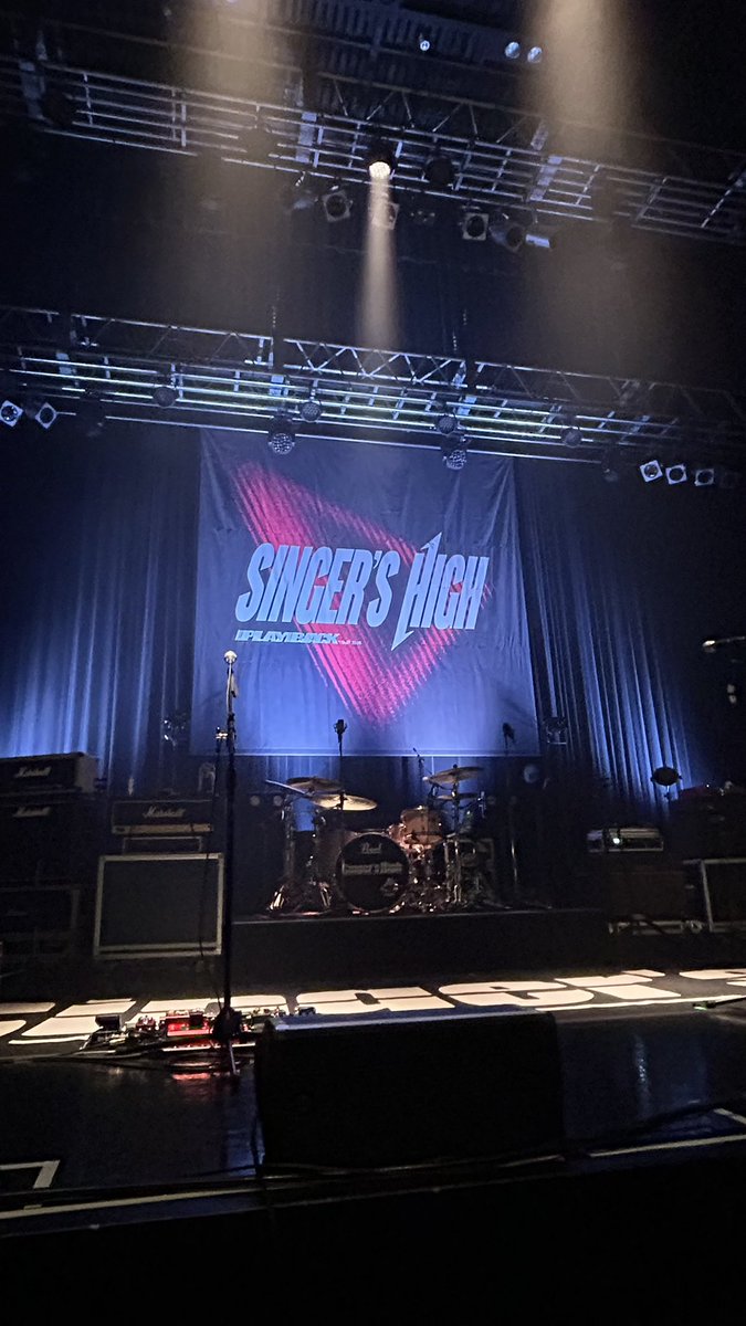 tsu_basa0307's tweet photo. 昨日に戻りたい😭😭
過去一楽しめたライブ‼️
煽りが最高に良かったし、セトリがほんまに神すぎる🙏🏻
ほりさんみんなの声聴くためにイヤモニ外してくれるの天才やった
一生ついて行きます🌟
 #シンガーズハイ #PLAYBACK https://t.co/bQBHuV0FIw