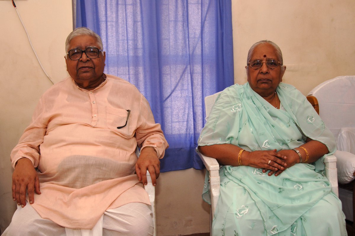 VipassanaOrg's tweet photo. Goenka ji and Mata ji visit at Global Vipassana Pagoda in the year 2005
https://t.co/varkSUsMku
#Buddha #Dhamma #Sangha #Vipassana #Meditation #SayagyiUBaKhin #SNGoenka #buddhateachings #enlightenment #peace #metta #mettabhavana #meditatedaily #mindfulness #meditate https://t.co/Nw6zPEYt39