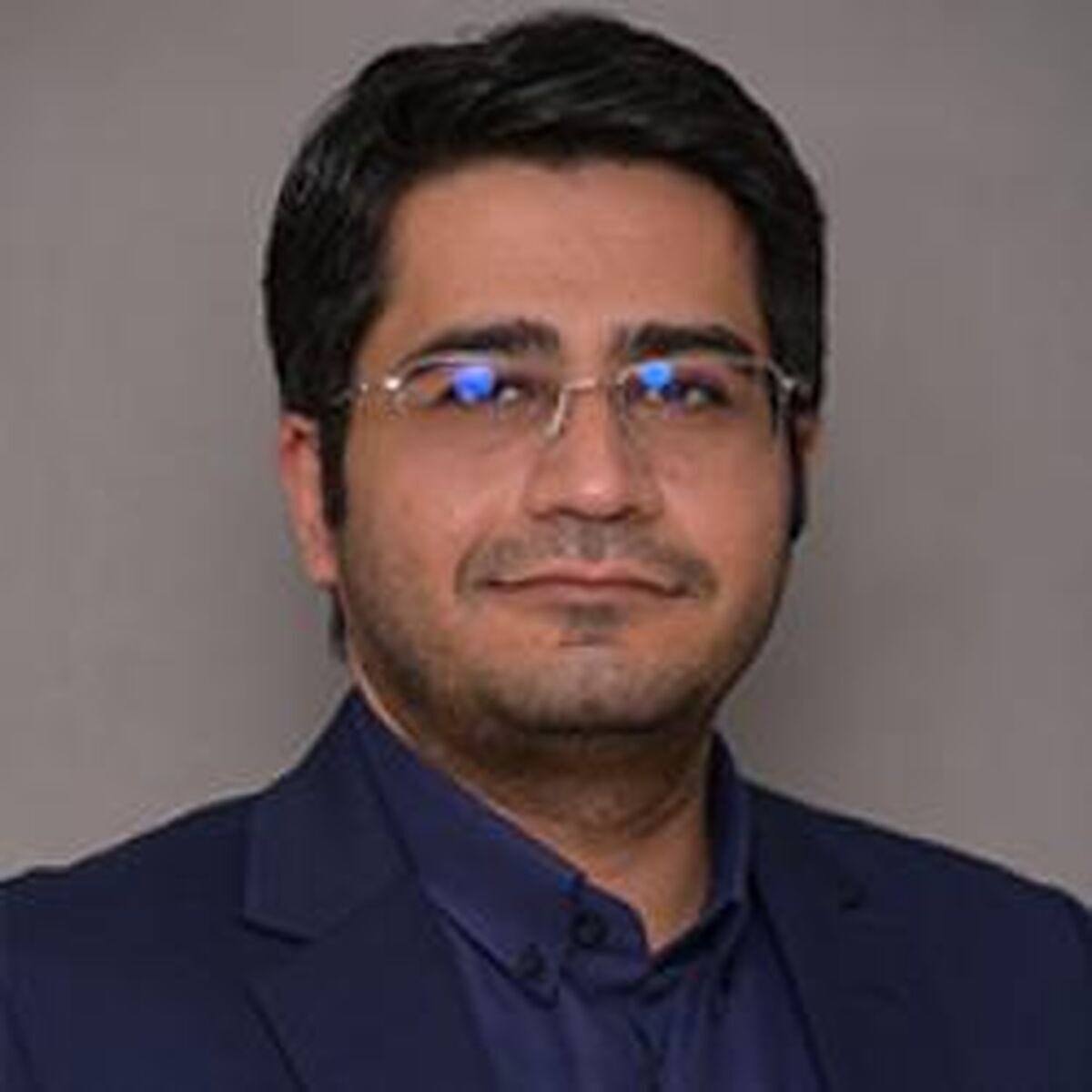 donyayemadan's tweet photo. گفت‌وگوی اختصاصی «دنیای معدن» با حامد حبیبیان؛ مدیر برنامه‌ریزی و نظارت راهبردی ایمیدرو

ارتقای نظام مدیریت پروژه ایمیدرو؛ از تجربه‌های گذشته تا تصمیم‌گیری هوشمندانه‌تر در شرایط پیچیده امروز

https://t.co/RVtgUNsKGW

#دنیای_معدن #ایمیدرو https://t.co/4Xnvoewz7T