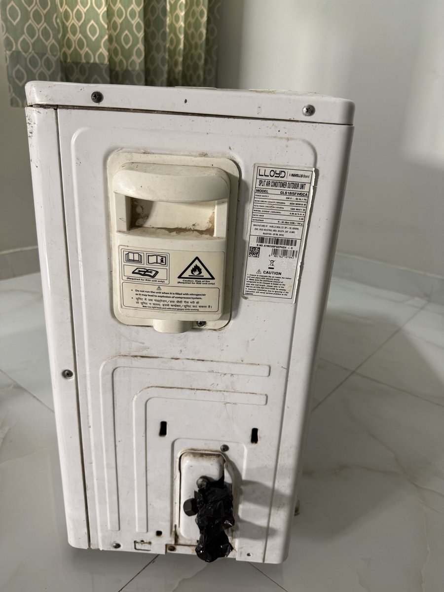 VedantSehra's tweet photo. @havellsindia मेरी Lloyd AC पिछले लगभग 2 महीनों से खराब पड़ी है। कंपनी के टेक्नीशियन द्वारा कई बार विजिट करने के बाद कंप्रेसर, सेंसर, PCB और EV Coil तक बदले जा चुके हैं, लेकिन AC अभी भी ठीक नहीं हुई है।
इतने पार्ट्स बदलने के बावजूद समस्या का समाधान नहीं हुआ https://t.co/oDD35EpJ0A