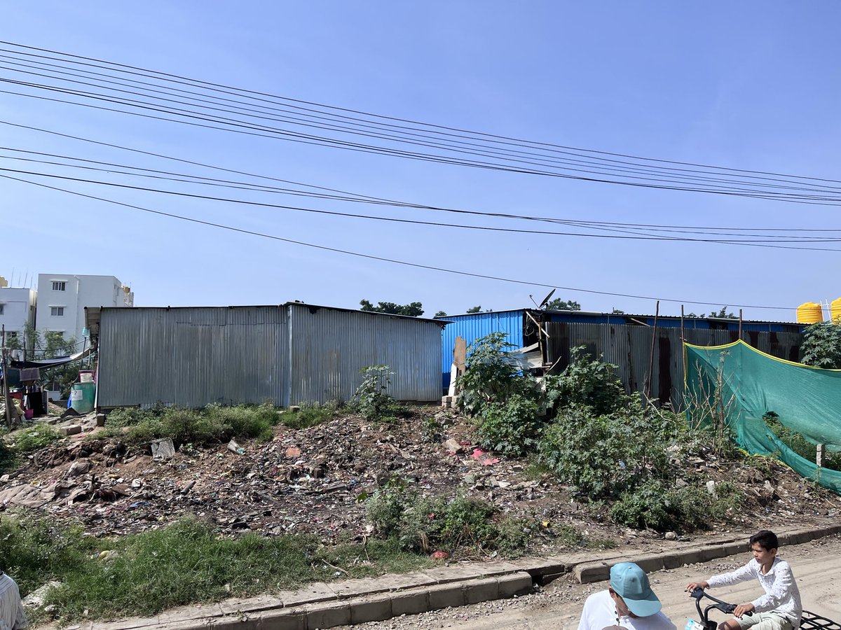 anandkumarv's tweet photo. #NammaHaralur
#FixHaralurRoad #Kasavanahalli @comm_blr_south @MALimbavali @krishnabgowda Dinne Anjaneya Swamy Temple DAST road condition https://t.co/hUvmmIzQvb