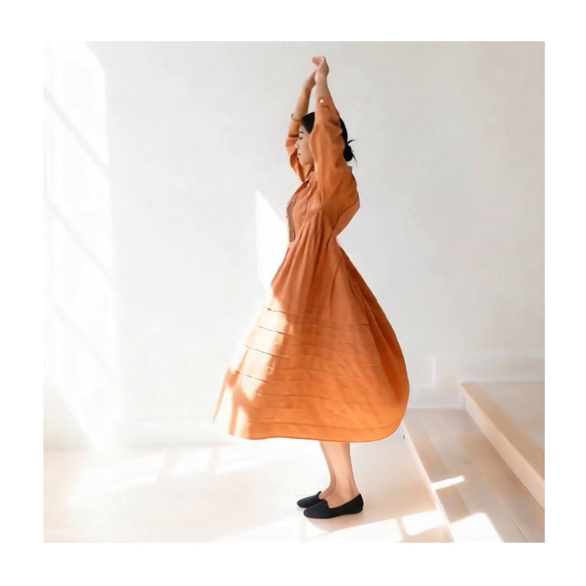 as_prett's tweet photo. point de Japon
Pintuck Gathered Shirt Dress
Smoky Pink
Product Number : 03-1105001
Shell : 100% COTTON
Size : M, L, XL
Handcrafted in Japan
Available on
https://t.co/0QYhE6iJSg
for a limited time.
@as_prett #casual #cottondress #new #onlineshop #luxuryfashion #pointdejapon https://t.co/D3OatlgsXh