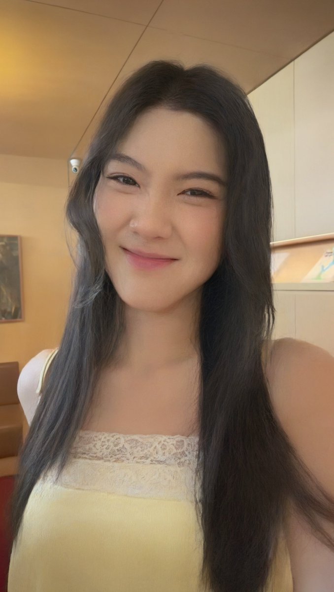 ondahnesia's tweet photo. Jemima 💛 @JE_JemimaJKT48 https://t.co/Cn28X4MKDF