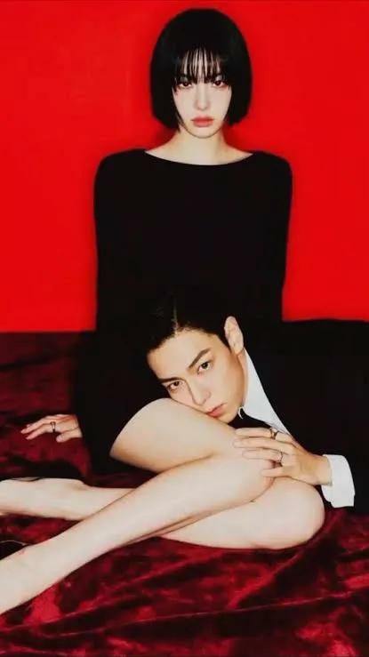 deenaVIP's tweet photo. Imagine how gorgeous their pre-wedding photoshoot will be 😍❤🔥

#CHOISEUNGHYUN #쵯승현 @topspot_pic https://t.co/WV7DCBZW2s