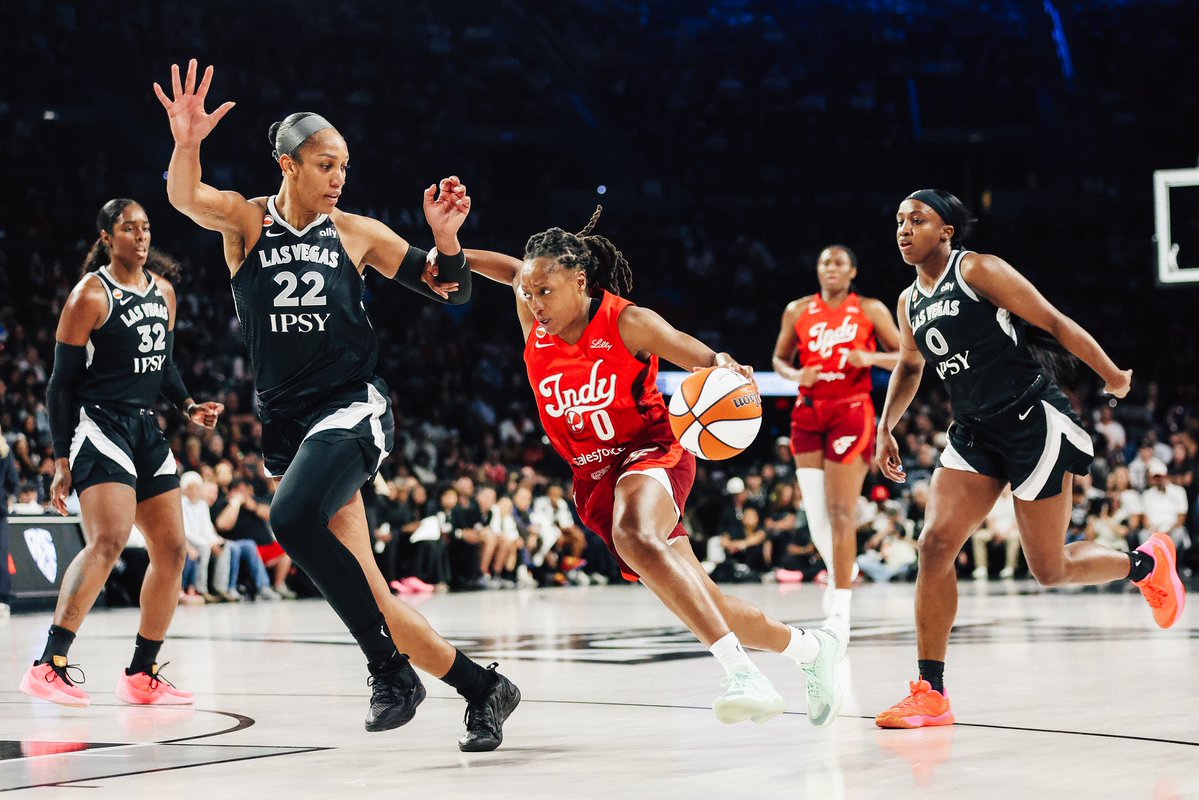 fleetwood_mads's tweet photo. The Las Vegas Aces are headed back to the semifinals after eliminating the Indiana Fever tonight. https://t.co/WbTAfNTEoA
