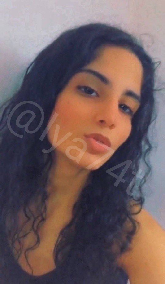 lya74t's tweet photo. ديوث أخته ريما القحبه من الخاص أخذ هالصور من موبايلها بدون لا تدري وفضحها 😵‍💫🧠ويبغى رايكم فيكم

ريتويت ومتابعه وتعال خاص افضح مديثتك😉

#ديوت_بدويٌّْ #ديوت_أمي #ديوت_أختي #رعشة #سكُُس https://t.co/zklsf4bvf4