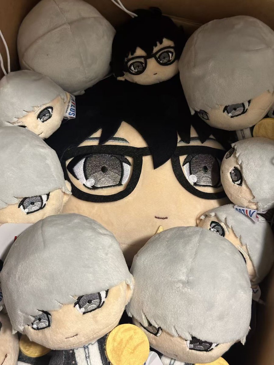 MiyanoRinn's tweet photo. Today’s Persona haul from ROUND1🥰 https://t.co/ZhfPiCspPu