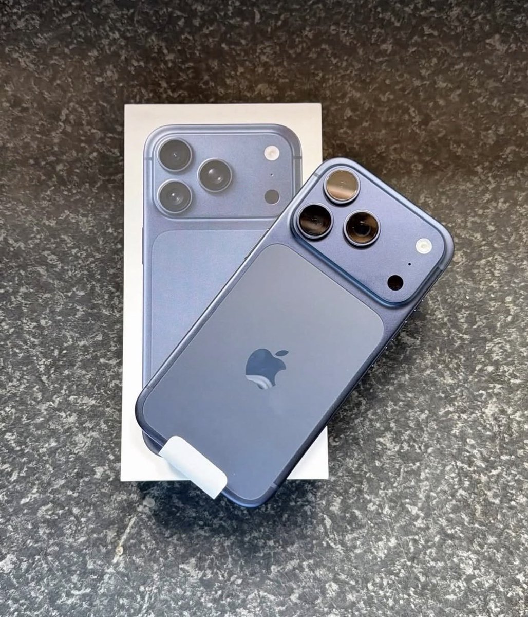 mr_nirajkumar07's tweet photo. I’m giving away a new iPhone 18 Pro Max 🍎

In exactly 48 hours, I’ll pick 2 random people from my replies to win.

RULES: 
Follow me 🔥 
Like❤️
Repost���
comment “Ready”

WORLDWIDE SHIPPING 🌍

Thanks and good luck ❤️ https://t.co/7UHBc1xNjX