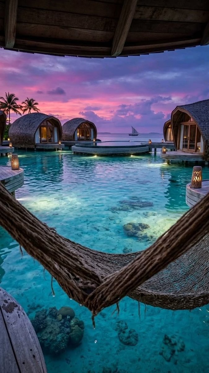 AestheticcEarth's tweet photo. Classic evening of Maldives 🇲🇻 https://t.co/4b1nOF1j0J