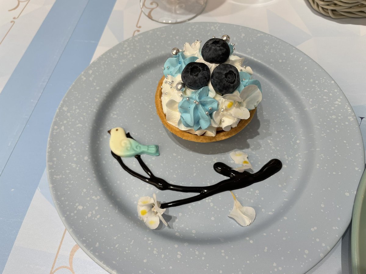 meeeekodonbai's tweet photo. 自引きできたしホクホクです。
タルトが可愛くて ( ◜ω◝ )

#スタマイ
 #colycafe https://t.co/HDqA1F5TWc