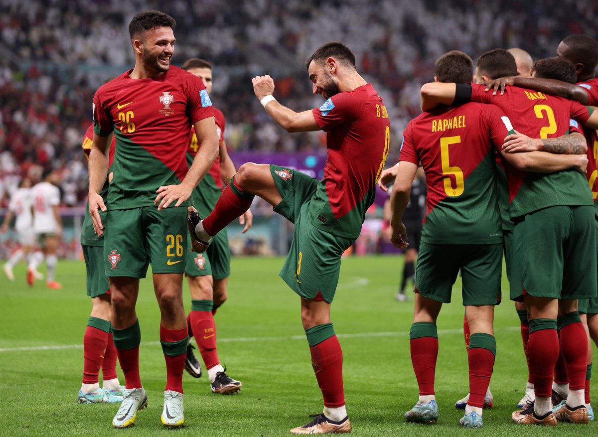 Dannydeforyou's tweet photo. GONÇALO RAMOS vs DENMARK
⚽ 1 goal
🎯 1 assist
👟 4 shots (2 on target)
⏱️ 81 minutes
Portugal are unbeaten whenever Ramos scores. 🔥
Brilliant link-up with Bruno Fernandes, constant pressing, runs in behind. Worth every minute of that starting spot.
"The consecutive wins are down to the coach. He's helped us tremendously." 🗣️
#POR #Ramos