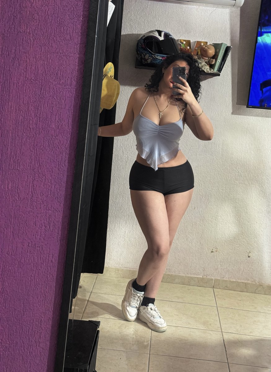 MichhyRamiv33e's tweet photo. 📚🏋🏻‍♀️🩵 Al natural .
#FitLife #MotivationalCore https://t.co/U3loFCvBBo