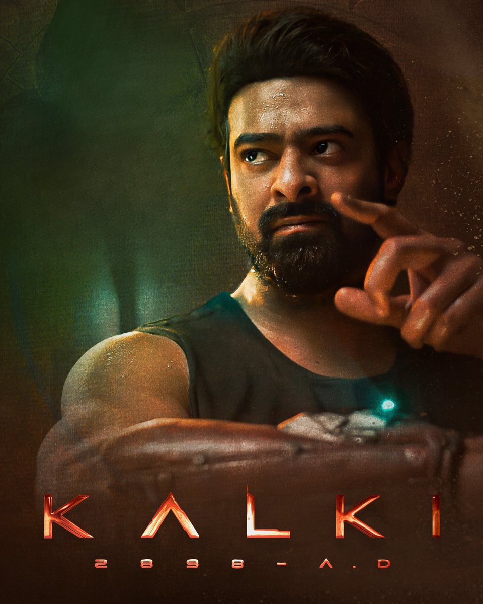 PrabhasNetwork_'s tweet photo. Director #NagAshwin on #Kalki2 : 😍❤️‍🔥🥵

“It’s a lot of the Same World, Characters and Finishing the Same Story. But it’s also the Heart of the Story Now, and How it all Comes together. So, it’s Definitely going to be Bigger in Scale and Emotions.”

#Kalki2898AD ❤️‍🔥 https://t.co/yMJgLoCqb7