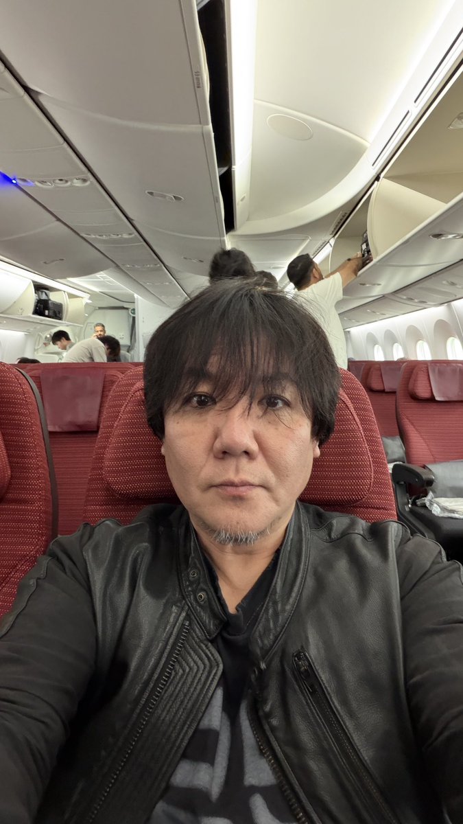 sagae_mojost's tweet photo. 人生初インド🇮🇳
いてきます
空港までえらい渋滞でした💦 https://t.co/ghud6lDFs0