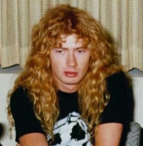 mustaineberry's tweet photo. hi goodmorning im eating cereal and looking at dave pics #dethtwt https://t.co/xB1e2lVdF4
