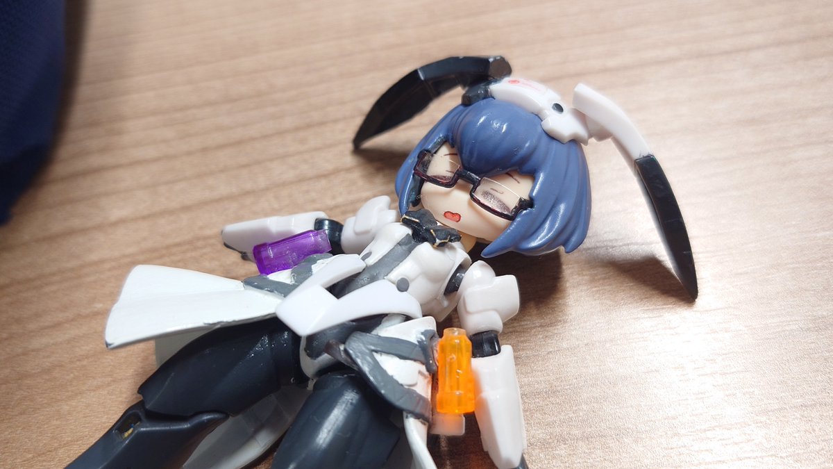 AKKZTabineko's tweet photo. おい、今日は閲覧数少ないな？
みんな忙しいのかぁ？

ならお眠りティフと不貞腐れティフで癒されるがよい✨️ https://t.co/twFe5FAY2U