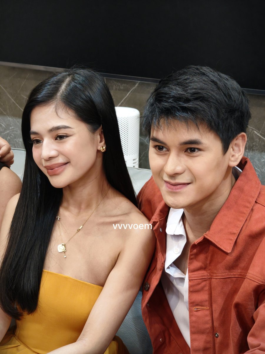 vvvvoem's tweet photo. totoo ba kayooo???

GetREDMI WITHDustBia
#DusBiXiaomiDay https://t.co/dcg6L1jJUt