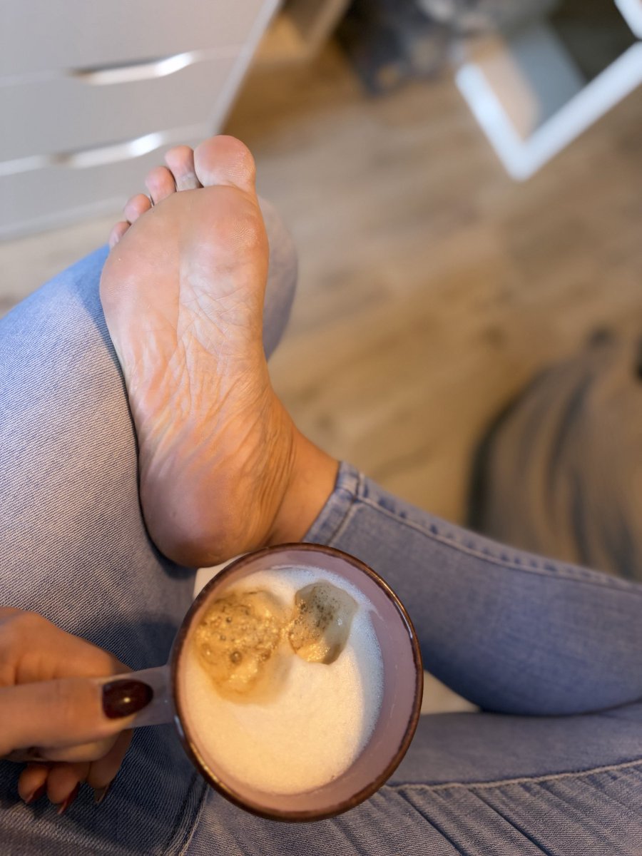 LeahWbr97's tweet photo. Guten Morgen… Es ist Zeit für Kaffee. https://t.co/EnOXXLHJqZ