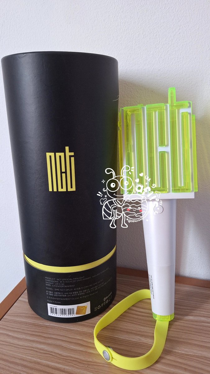 semutneptunus's tweet photo. Wts lightstick nct
350k
Bisa 🍊
Bisa Cod bandung, batim, cibiru, panyileukan, ujung berung, holeh coba ngomong dulu aja wkwk

BU
Belum pernah dipakai konser, baru coba2 dikamar kos aja:")

#wts #nct #nct127 #redline #nct127_5th_neocity_the_redline_in_cinemas 
#redline_in_jakarta https://t.co/r4tl4qvJFi