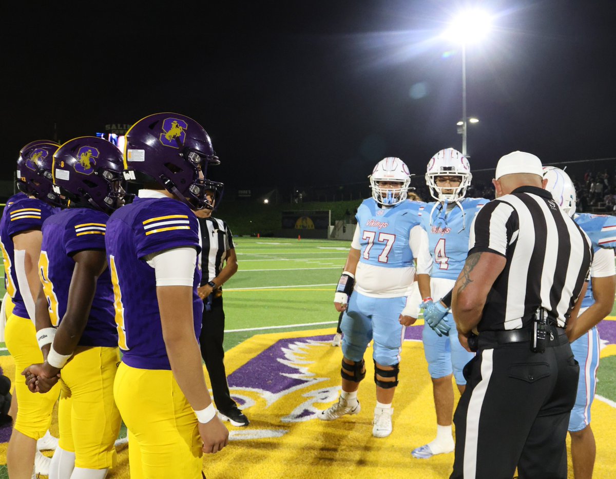 UnluckyDon's tweet photo. @1Cowboy_sports @SHSCowboyFB  Images from the Salinas-North Salinas football game at Salinas High Stadium on Thursday. Publication or broadcast of images requires the permission of the photographer. (Retweets or shares are certainly OK). https://t.co/mwOjKCRYi6
