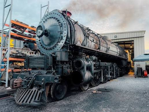 CrimsonRyderLX's tweet photo. Nashville Steam! 
Restoring #576, and they have made some great progress and need help crossing the finish line!

https://t.co/EQc035WxC9 https://t.co/SnlQmpH3iV