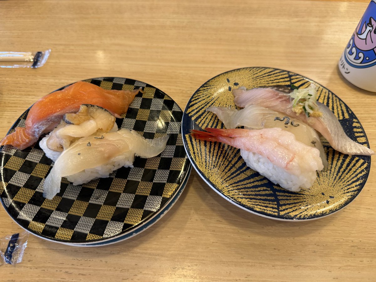 Asai2181's tweet photo. 今日はトリトンで遅めのランチ https://t.co/zRnLN9RXBd