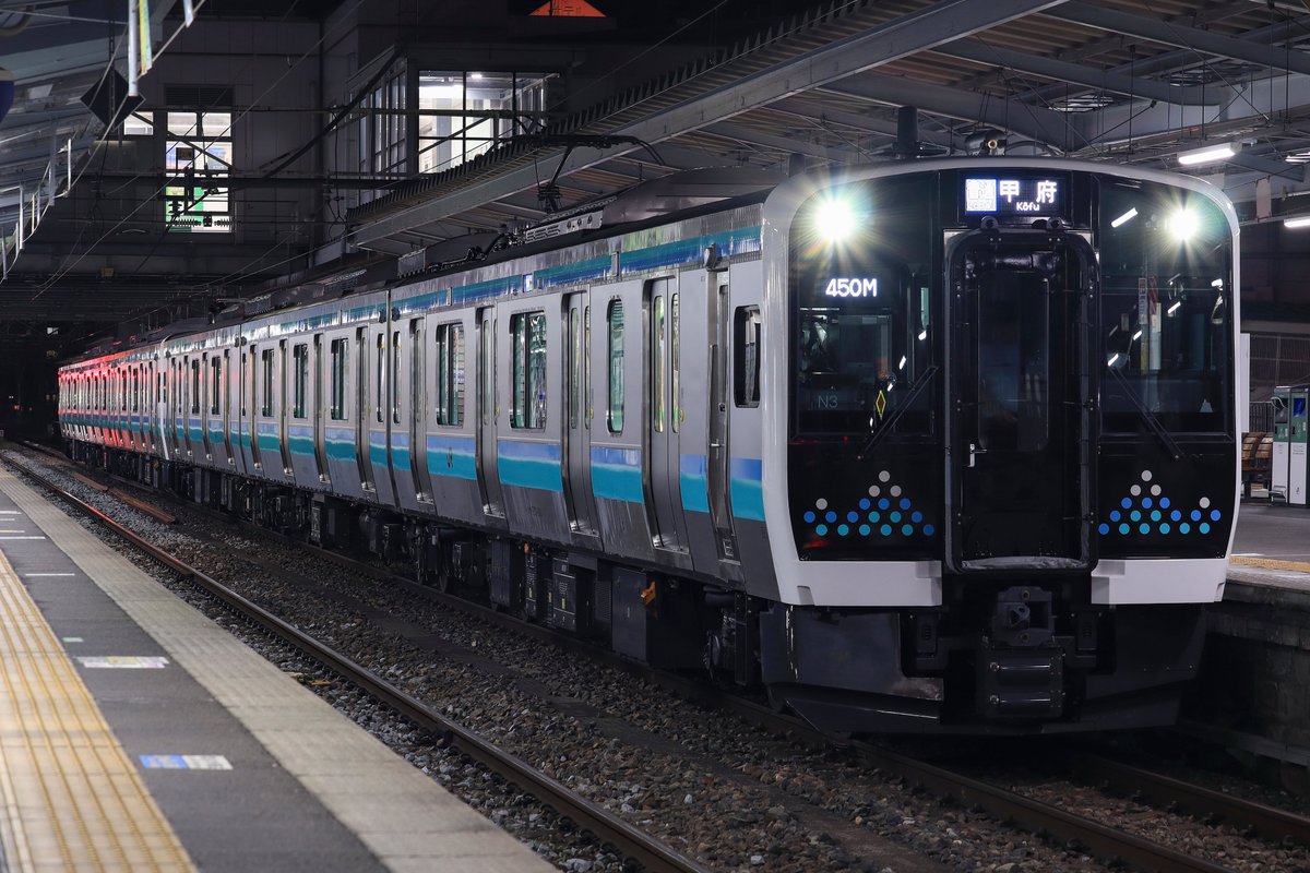 353Azusa_Photos's tweet photo. 2026.10.1
445M 普通松本行  E131系N6編成+N5編成
450M 普通甲府行  E131系N3編成+N4編成

E131系200番代デビュー！ https://t.co/nANz5EZeky