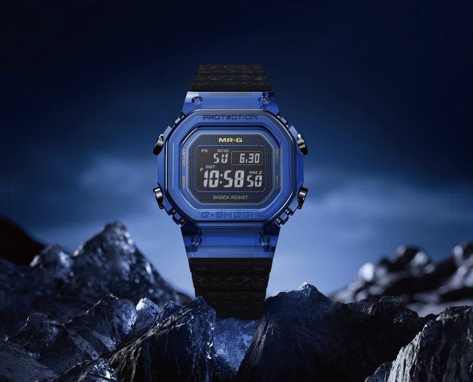 stufflistings's tweet photo. Casio made a blue-sapphire G-Shock. Only 20 will exist worldwide. The MRG-D5000. https://t.co/6bnxhFY71u