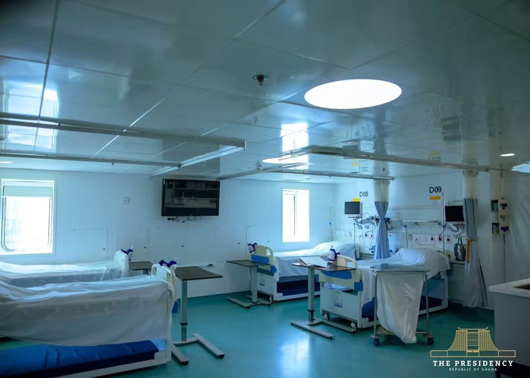 GhanaPresidency's tweet photo. #MahamaThePresident 
#MercyShipsHospital https://t.co/UnWTeetjFe