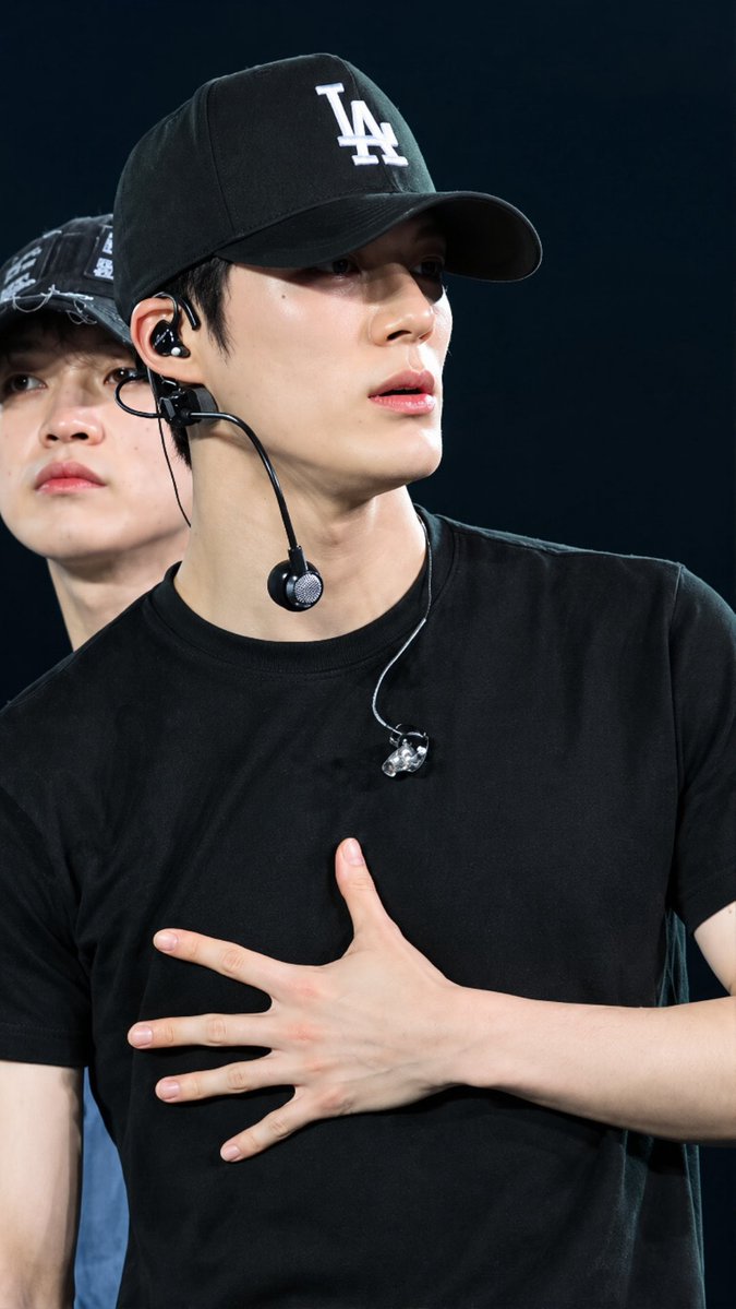 noonajuliy's tweet photo. เจโน่หล่อที่สุดในวงการ k-pop ล่ะ เพราะเมนฉัน https://t.co/Ej1TLjmBX4