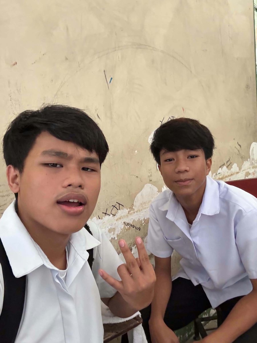 angheltelan's tweet photo. Pili ka isa di pwede dumalawa https://t.co/iXOkqauHLJ