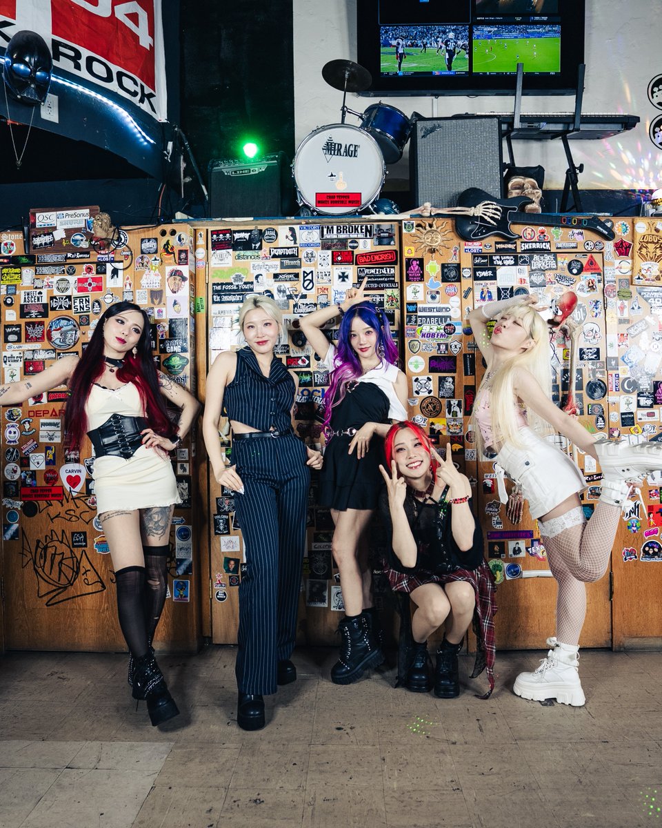 Rolling_Quartz's tweet photo. See you again ALBUQUERQUE Diadem
See you soon SAN ANTONIO Diadem :)

Photos by @park.gido

[2026] NORTH AMERICA TOUR 🇺🇸 🇨🇦
July 15 - October 9
Ticket: https://t.co/EQ9VsocdnV

💎❤️🇨🇦🇺🇲👑

#RollingQuartz #UStour2026 #CANADAtour2026 https://t.co/qDHgi01KQe