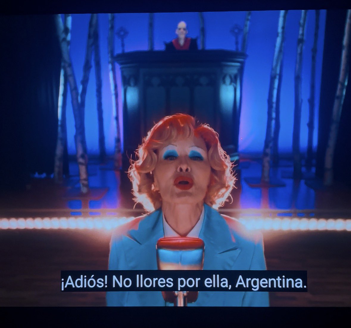 fraancyrus's tweet photo. JESSICA LANGE IMPARTIENDO JUSTICIA POR ARGENTINAAAAAA 🇦🇷 MI PAIS 🇦🇷 JAJAJAJ YO AMOOOOO A ELSAAAA #AHS https://t.co/zoAuBDnmFh
