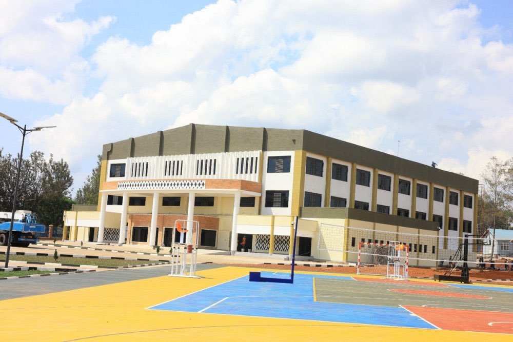 RwandaEast's tweet photo. 🏐🔥 “𝑲𝑰𝑹𝑬𝑯𝑬 𝑶𝒑𝒆𝒏 𝑽𝒐𝒍𝒍𝒆𝒚𝒃𝒂𝒍𝒍 𝑻𝒐𝒖𝒓𝒏𝒂𝒎𝒆𝒏𝒕” 2026

The wait is over!

Get ready for thrilling volleyball action at Kirehe Gymnasium, the new 1,000-seat indoor facility. 

Bring your energy &amp;cheer 4r the teams, and enjoy the excitement! 
#RwandaVolleyball https://t.co/VBQA3zzppT