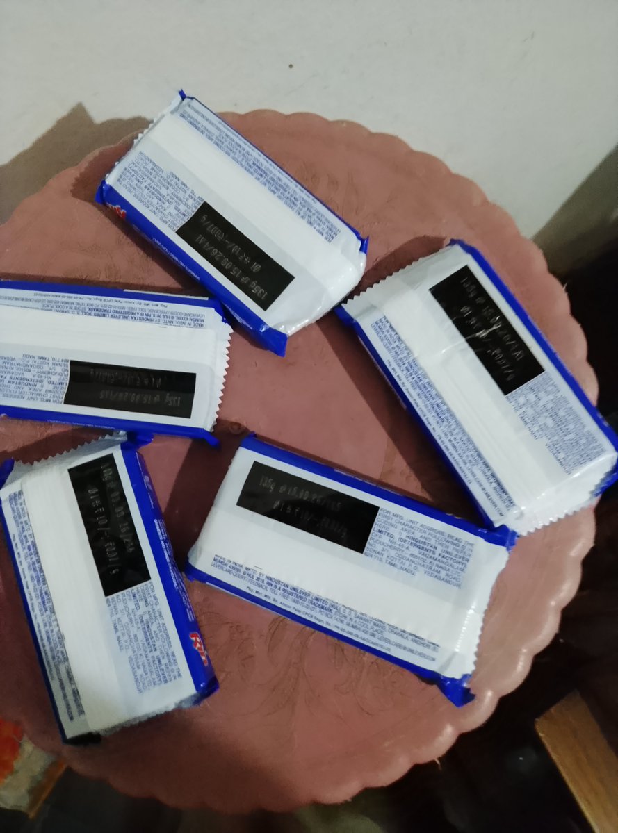 Bhaskardev12345's tweet photo. @JioMart_Support Order id :- JM6ABE907001C5BAFF6E , Rin soap took 12/-, mrp is 10/- your online customer chat agent slept not proper reply and also say to delivery boy come inside home no problem but take permission or call before come inside home pls. Pls stop loot from customer https://t.co/RJObfLLmI9