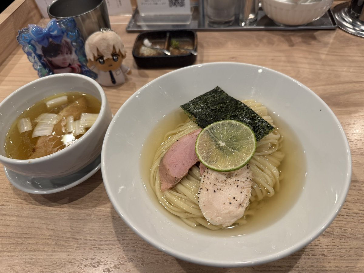 kao_nui's tweet photo. 昨日のリベンジ😃✨
おしゃれで美味しかった🍜

帰り薬局で初めてコラボ見つけたから1つ買ったらあむぴ！！うれしい！！😺✨✨ https://t.co/beL0aUsGVb