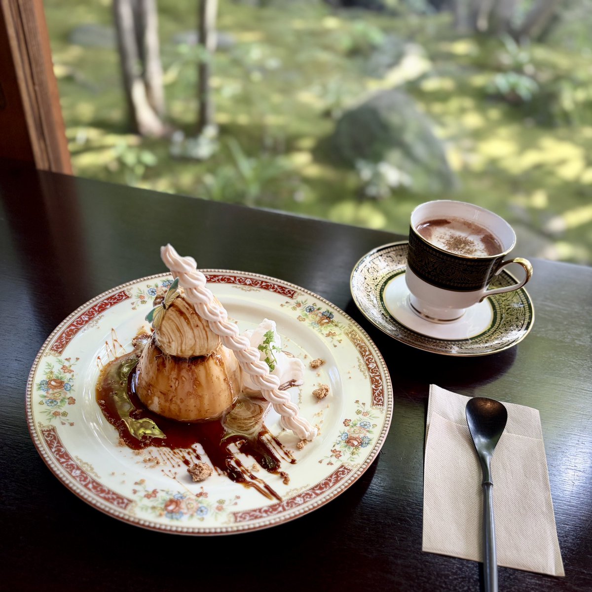 klc___12's tweet photo. 🍮🥄✦. ° https://t.co/cihSXTLH91