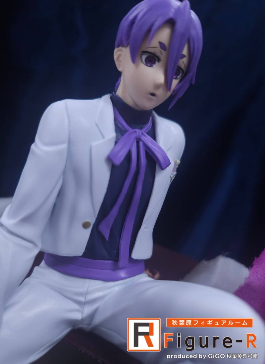 GiGO_Akiba_5's tweet photo. 【Figure-R新展示情報】

『TVアニメ『ブルーロック』 フィギュア-sweets flavor 2026-御影玲王』
当店2階ショーケースにて展示中⚽️

大人気のオリジナルテーマ「sweets   flavor」の第2弾！
9月、10月に登場の同シリーズと横並びで飾ることができるお座りポーズのフィギュアです✨

＃ブルーロック https://t.co/8I5fGN5HNo